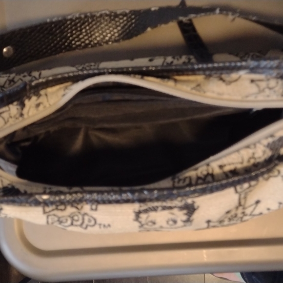 Vintage Betty Boop purse - Picture 5 of 6